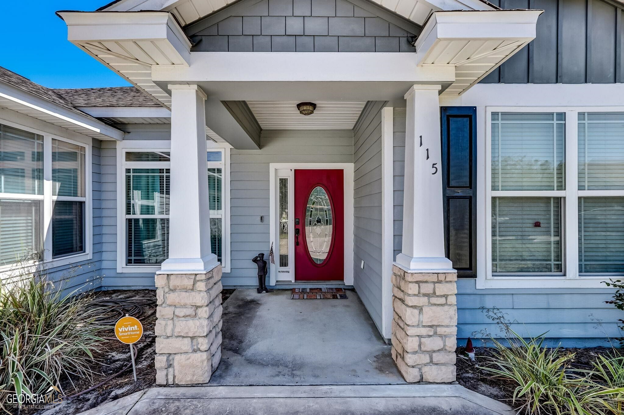 Property Photo: 115 Paradise Court GA 31548