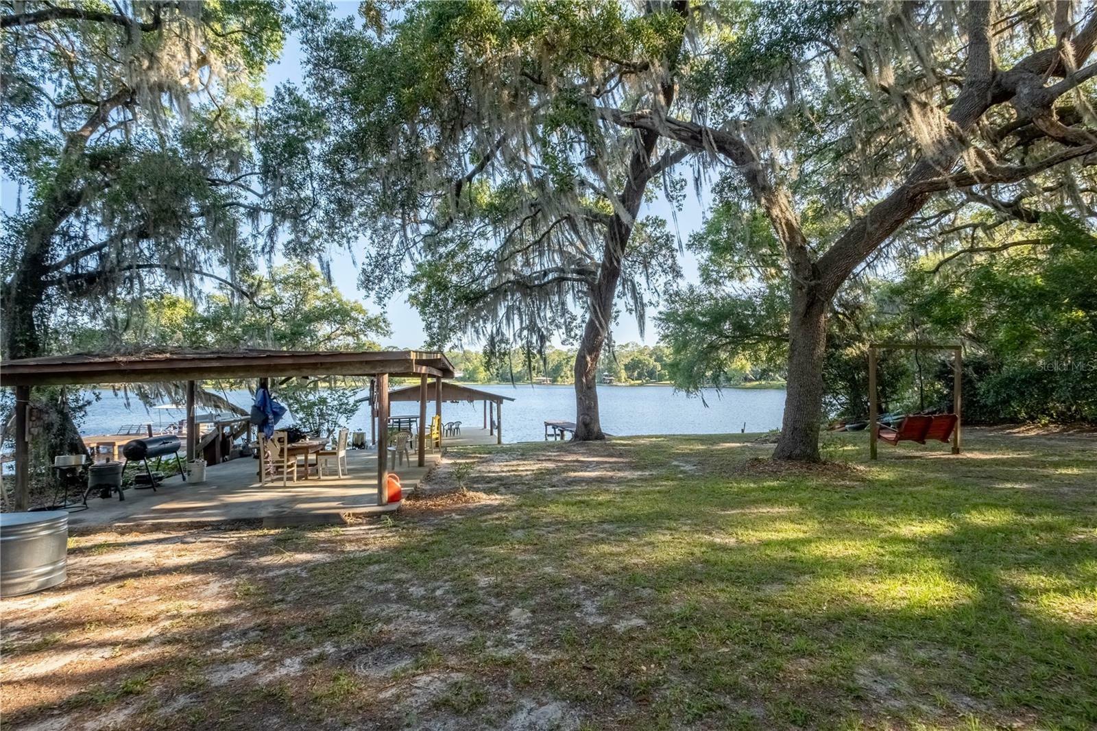 Property Photo: 115 Jim Smith Drive FL 32640