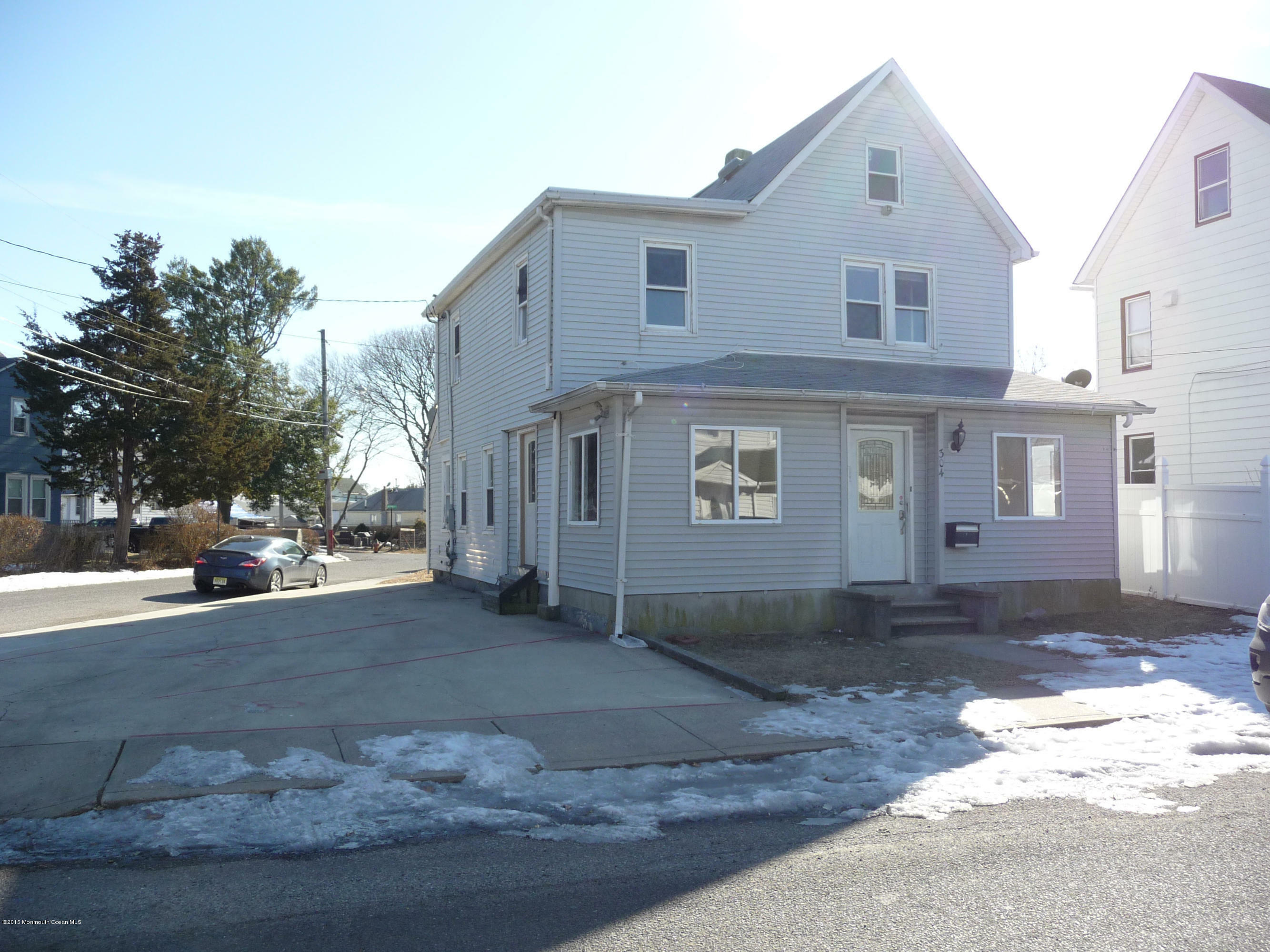 Property Photo:  304 Hillside Avenue  NJ 07740 