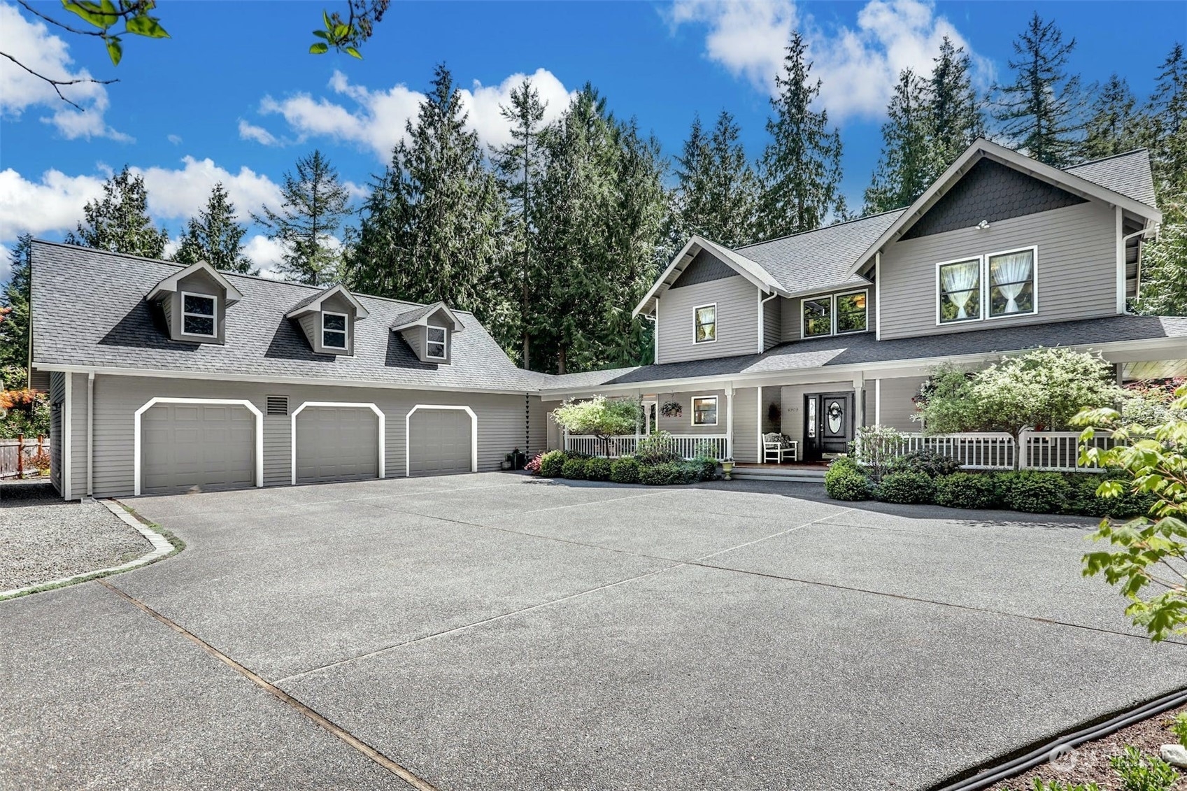 Property Photo:  6909 Denali Way  WA 98236 