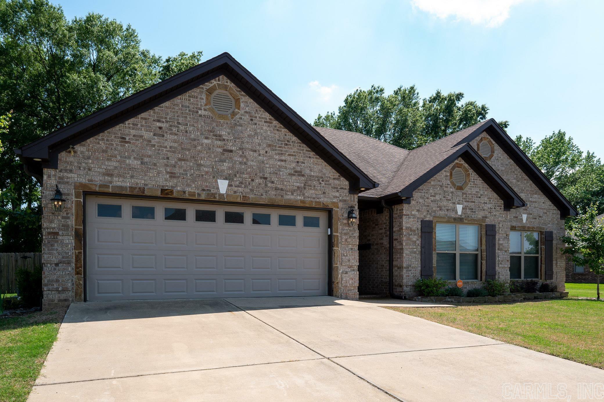 Property Photo:  26 Thoroughbred Drive  AR 72173 