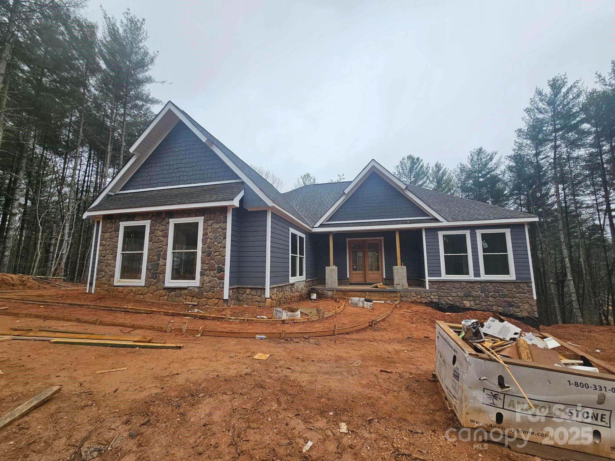 Property Photo: 2031 Robert Drive 8 NC 28655