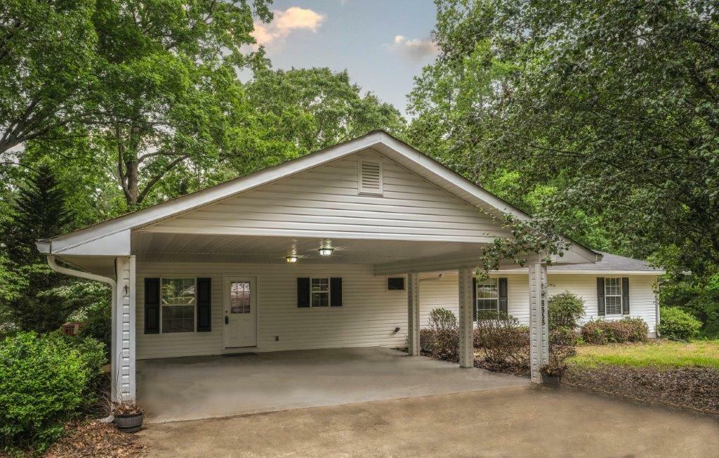 Property Photo:  6333 Ridge Road  GA 30141 