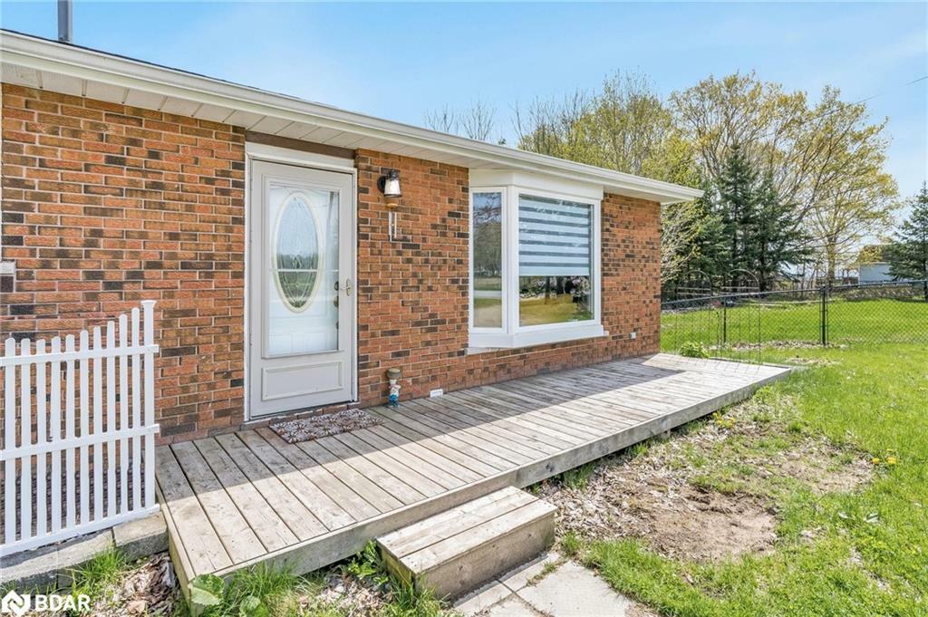 Photo de la propriété: 4035 Horseshoe Valley Road E ON L9X0Z5
