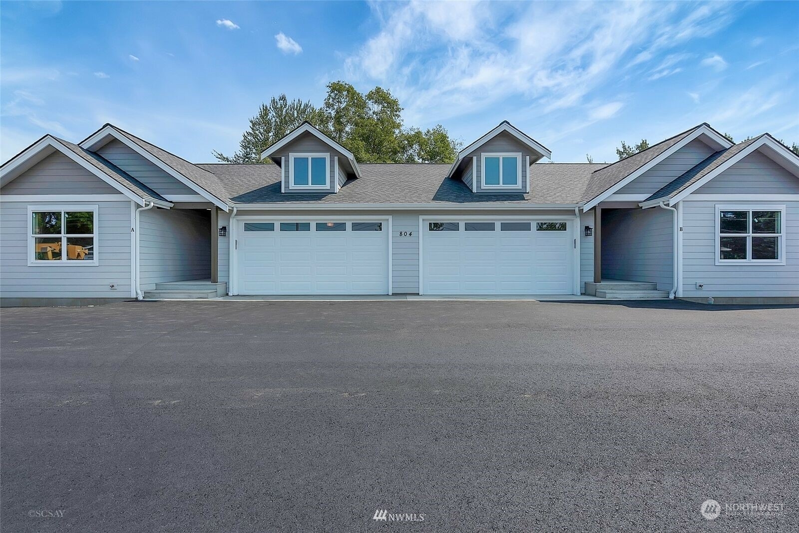 Property Photo:  808 Nooksack Avenue  WA 98276 