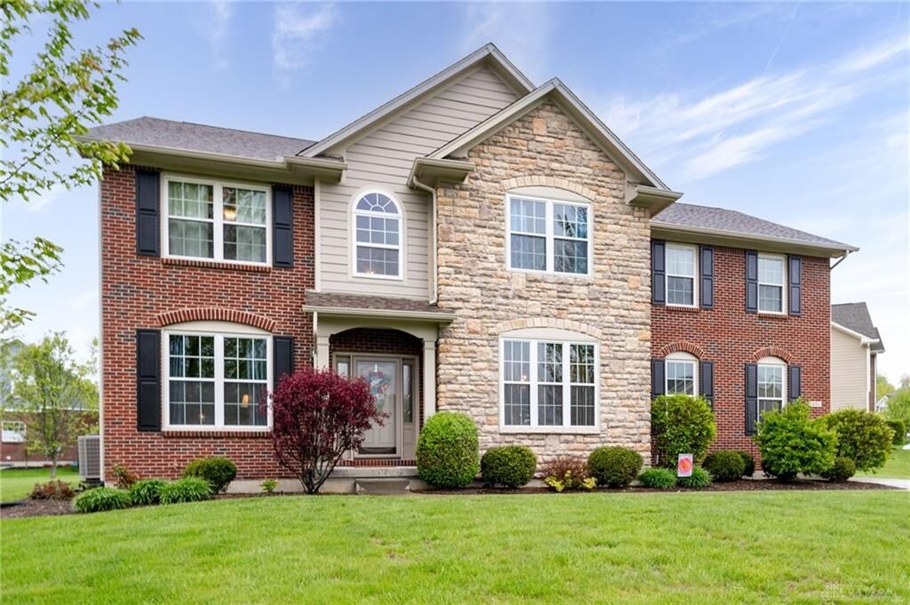 Property Photo:  1331 Pewter Court  OH 45305 
