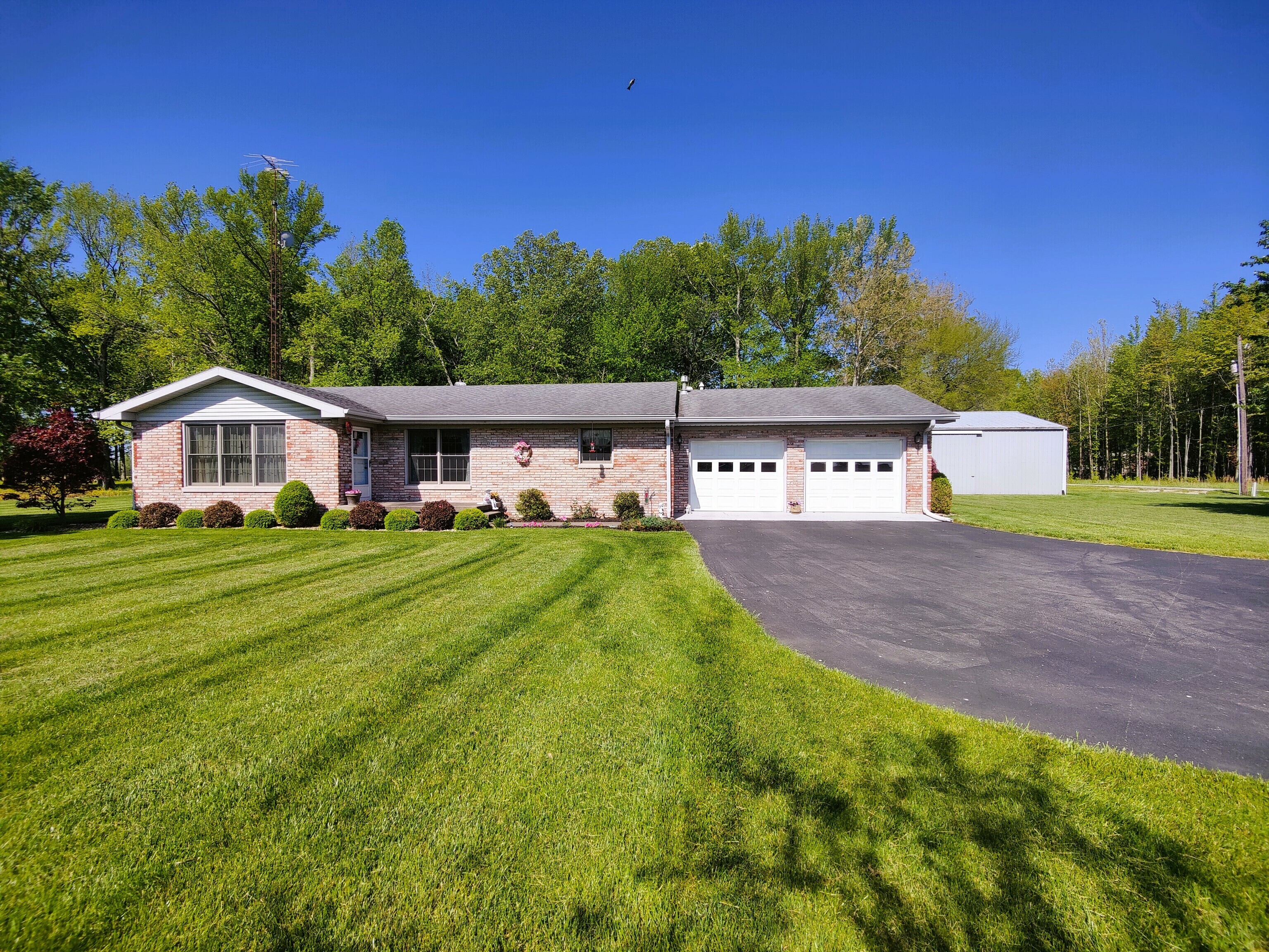 Property Photo:  1595 W County Road 350 N  IN 47265 