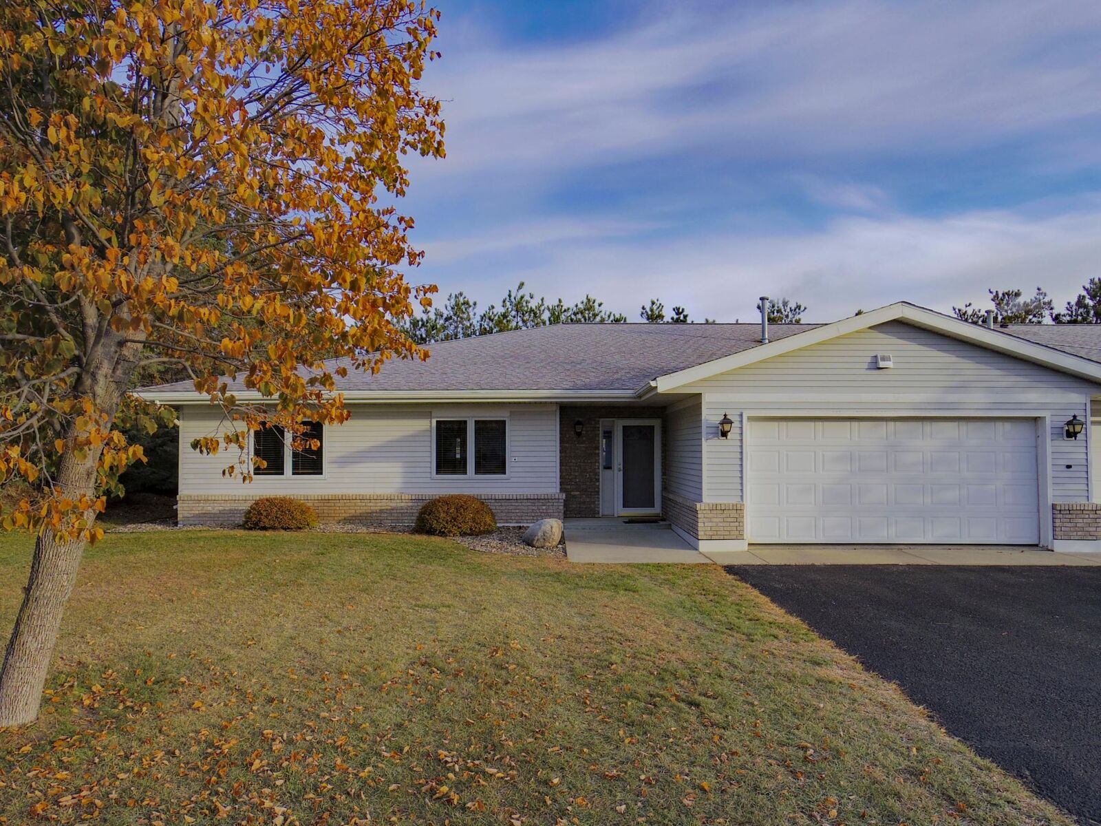 Property Photo: 3119 Maple Leaf Court NW MN 56601