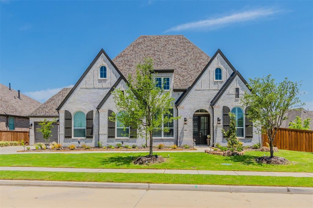 Property Photo:  1500 Cedar Berry Drive  TX 76227 
