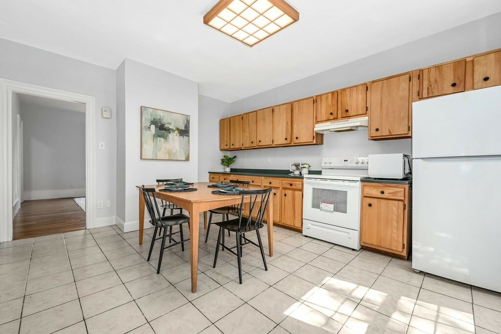 Property Photo:  30 Danforth St 30  MA 01701 