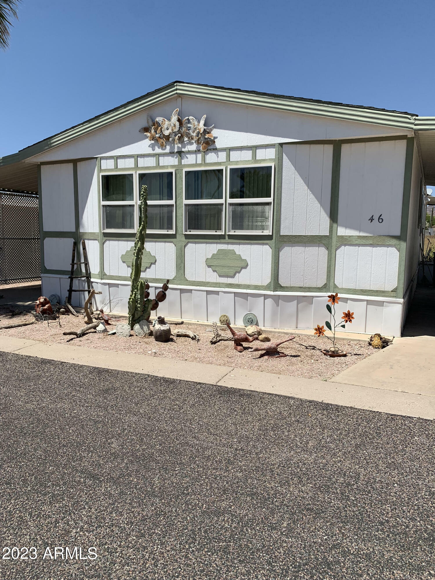 Property Photo:  2900 W Superstition Boulevard 46  AZ 85120 