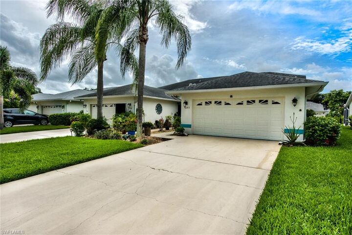 6283 Shadowood Cir 2404  Naples FL 34112 photo