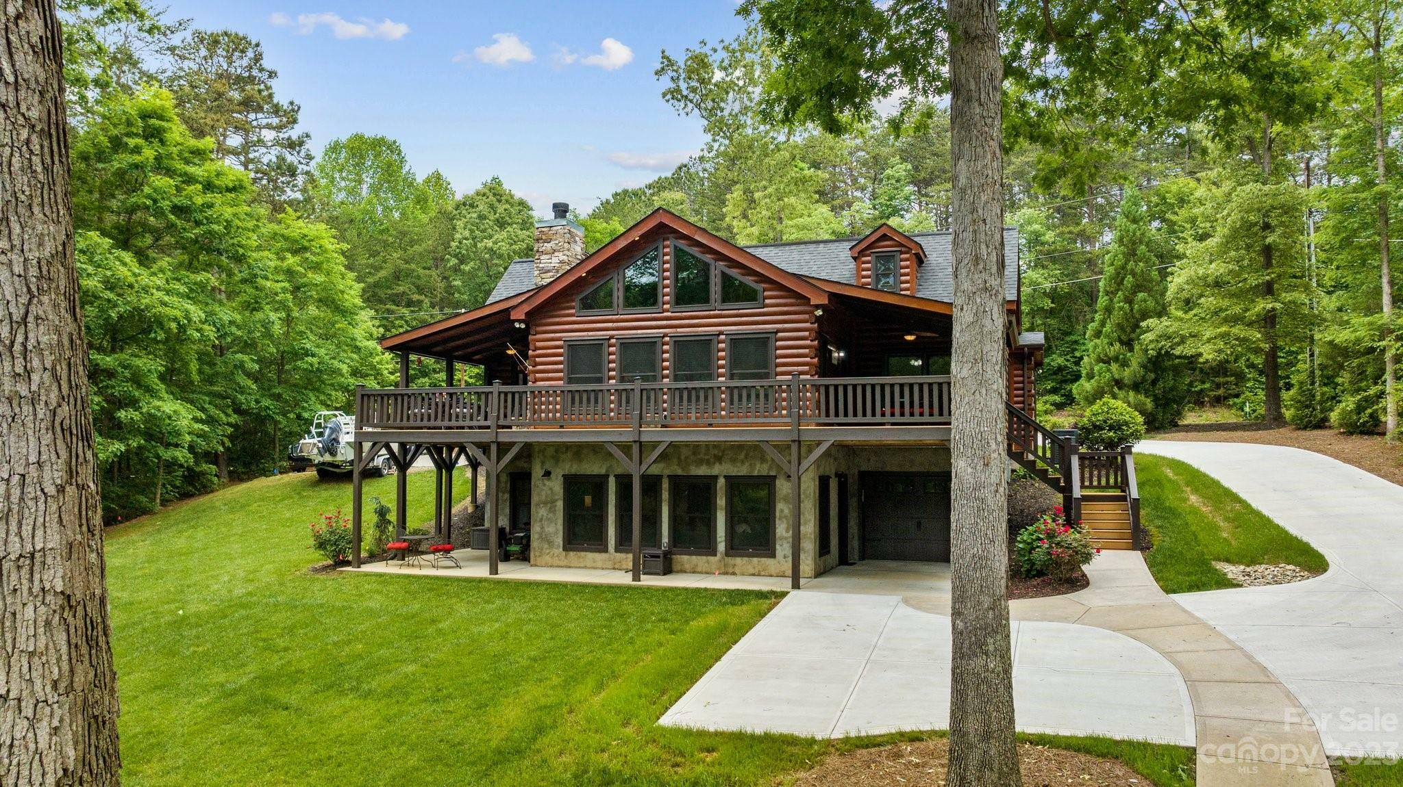 Property Photo: 7478 Bankhead Road NC 28037