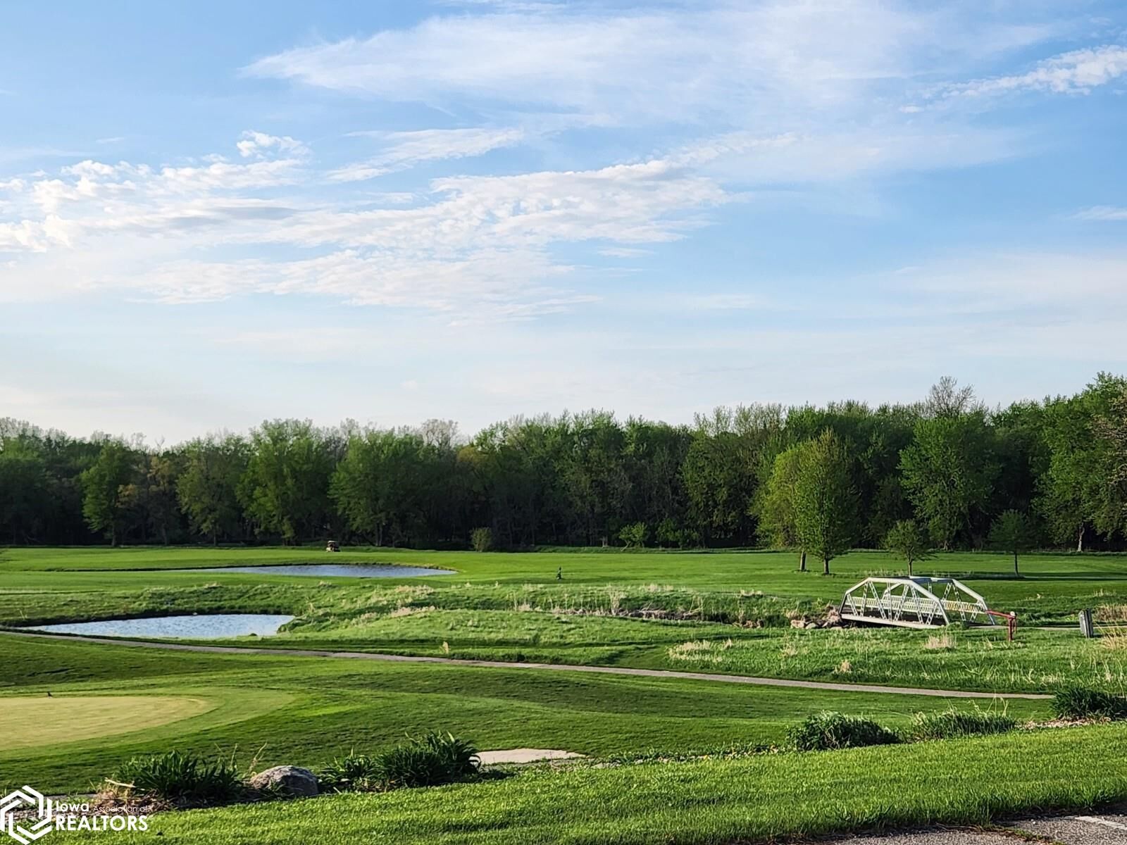 Property Photo: 406 Brickyard Road IA 50475