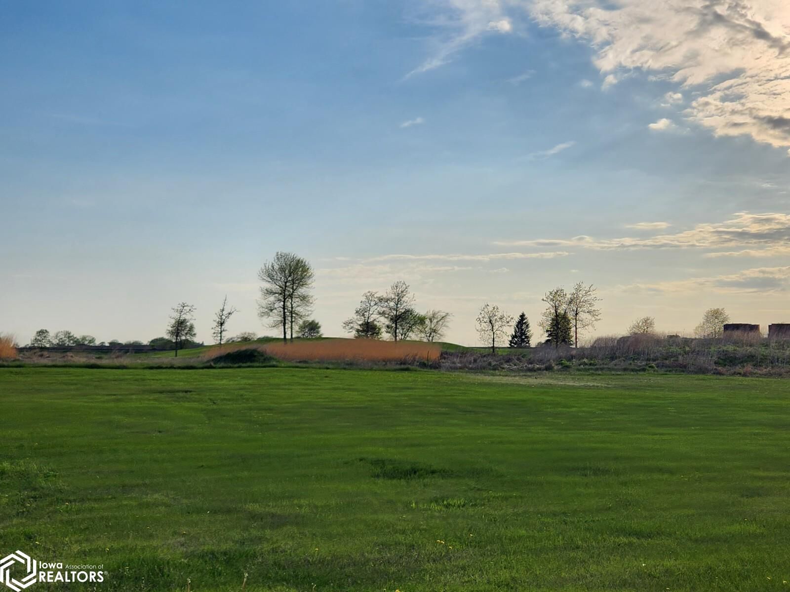 Property Photo: 417 Brickyard Road IA 50475
