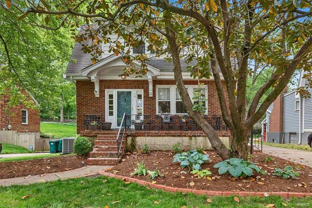16 East Cedar  Webster Groves MO 63119 photo