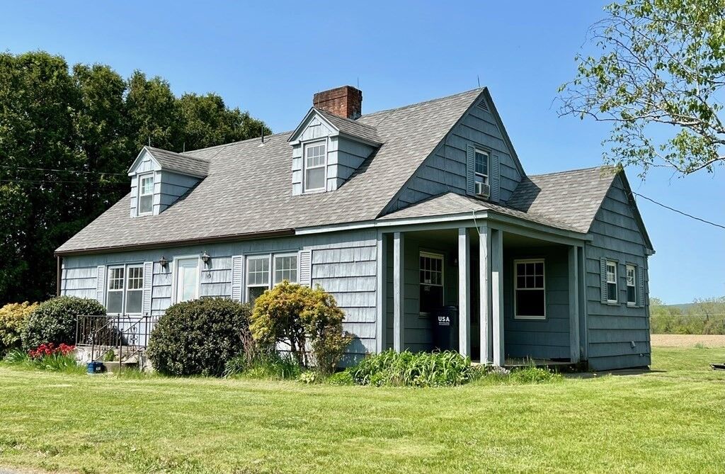 Property Photo: 149 Hadley Rd MA 01375
