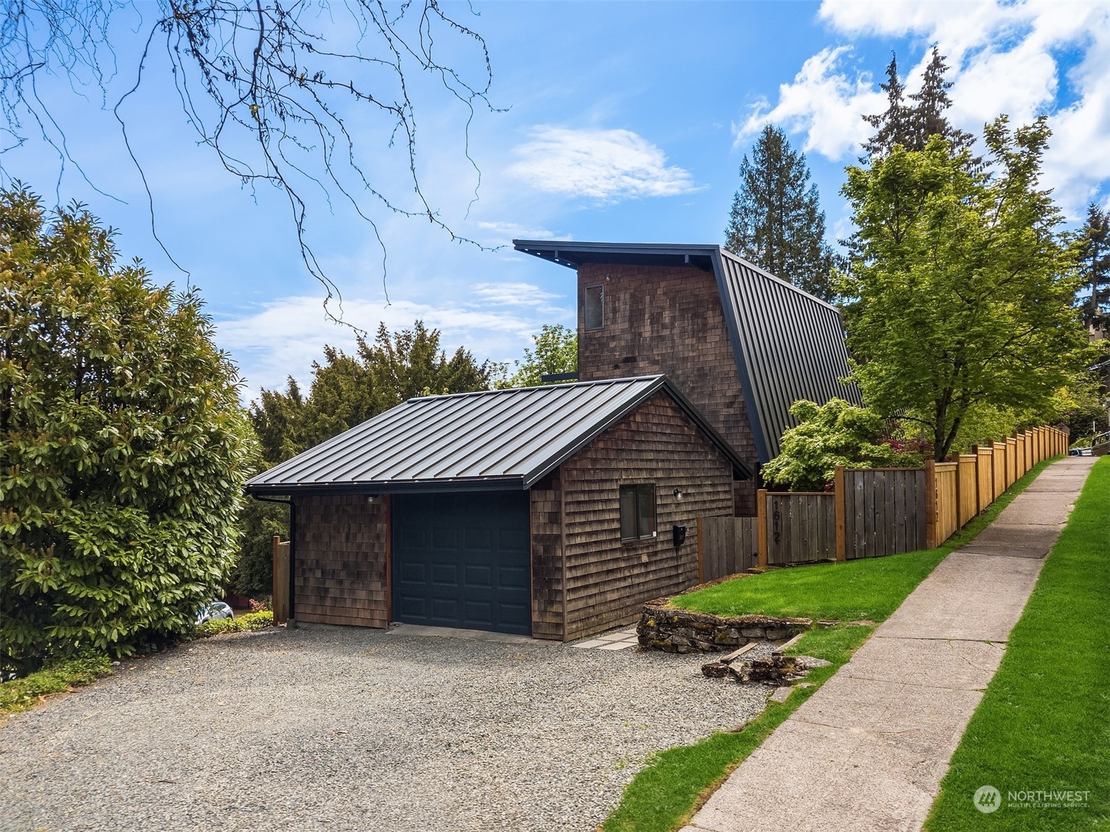 Property Photo:  1612 Grand Avenue  WA 98122 