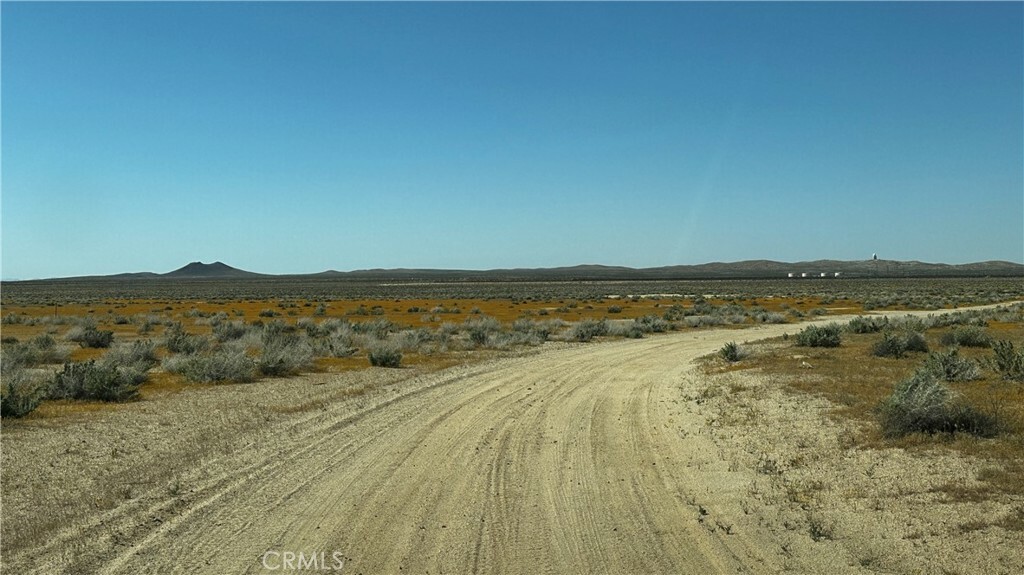 Property Photo:  8108 Hwy 58  CA 93516 