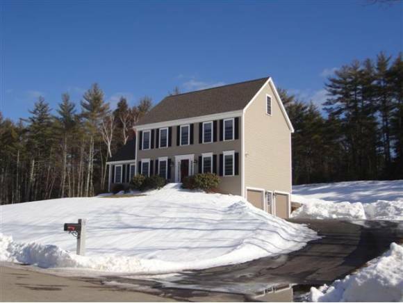 Property Photo:  13 Thurston Drive  NH 03861 