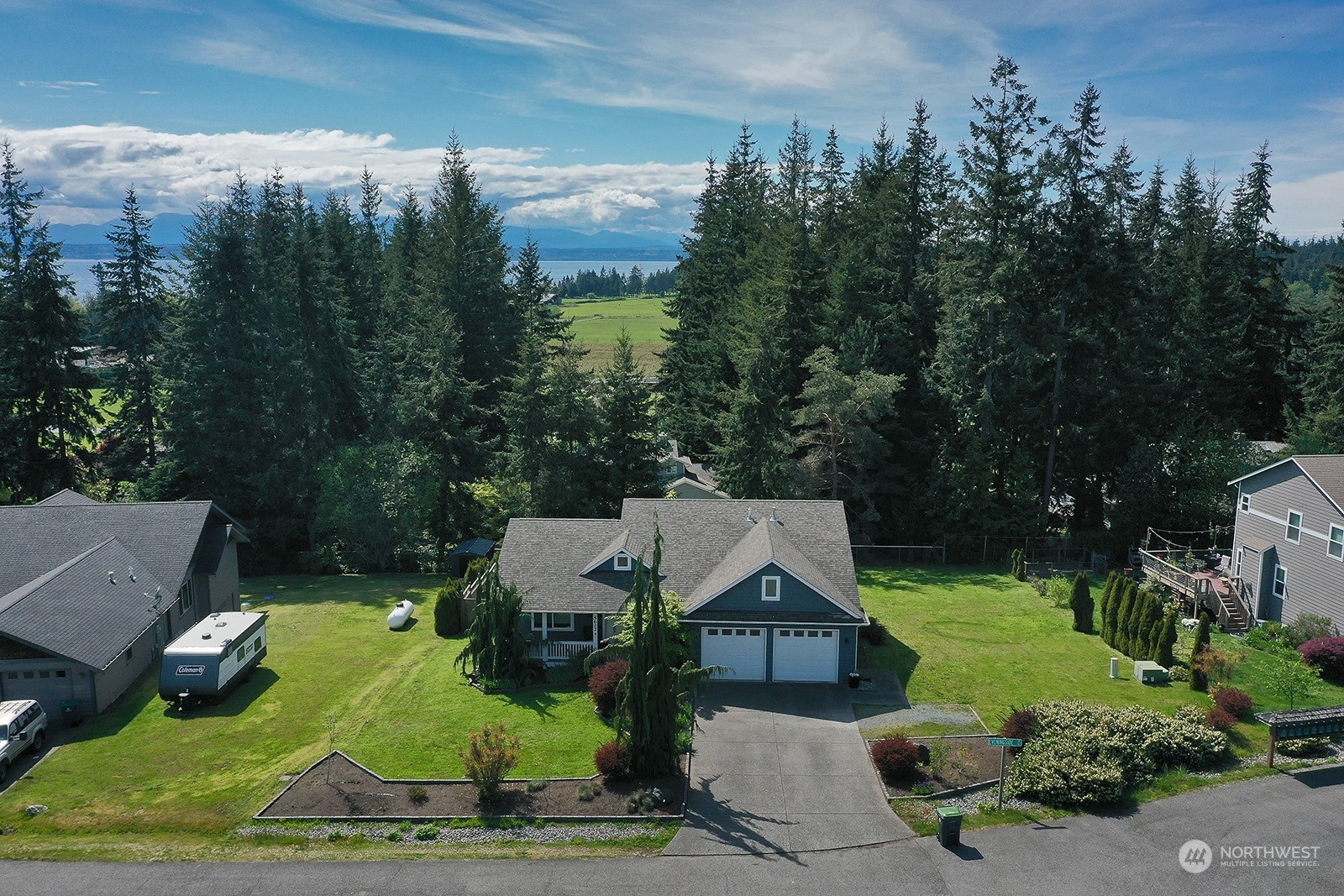 Property Photo: 5622 Eveningside Lane WA 98249