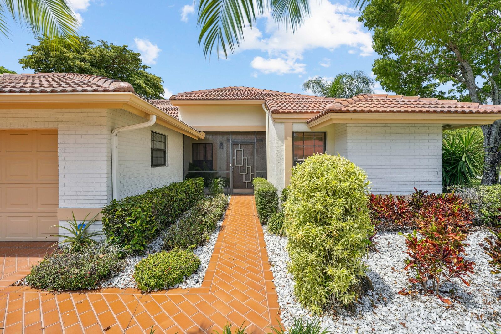 Property Photo:  8771 Boatswain Drive  FL 33436 