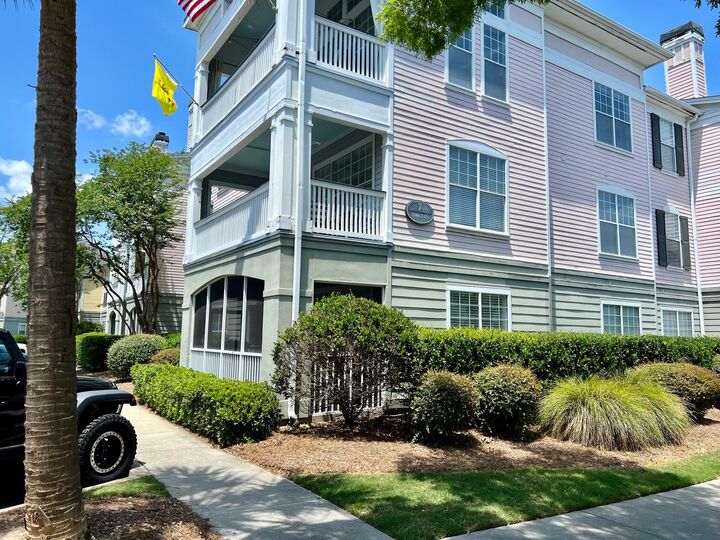 130 River Landing Drive # 7218  Daniel Island SC 29492 photo