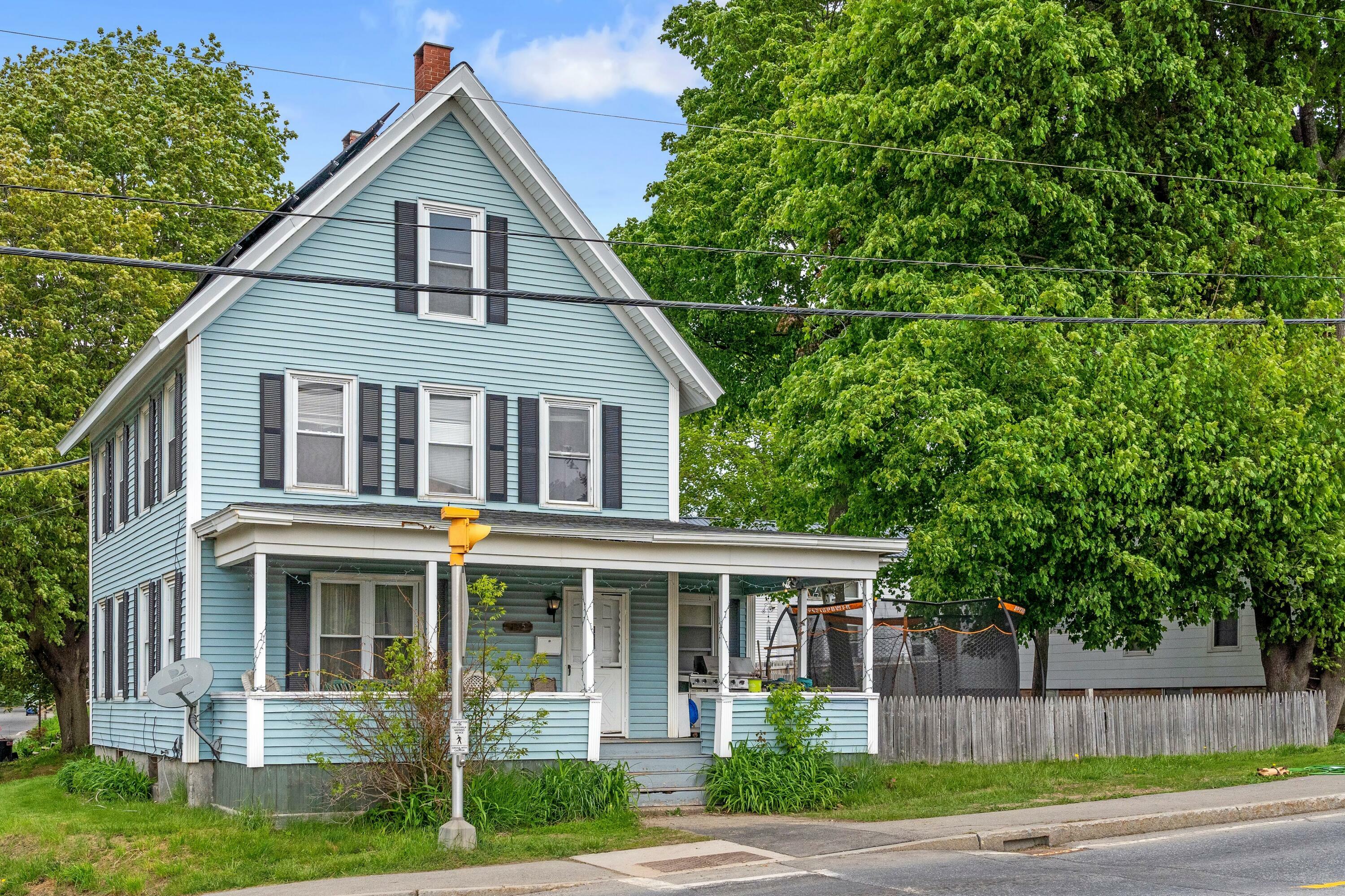Property Photo: 125 Cony Street ME 04330