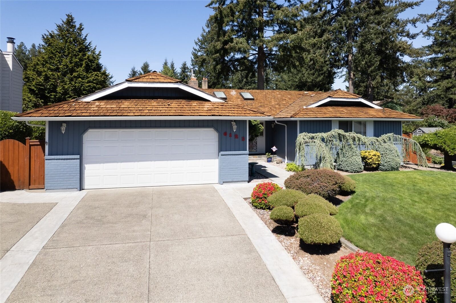 Property Photo:  6123  51st Street Ct W  WA 98467 