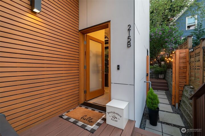 Property Photo: 215 21st Avenue B WA 98122