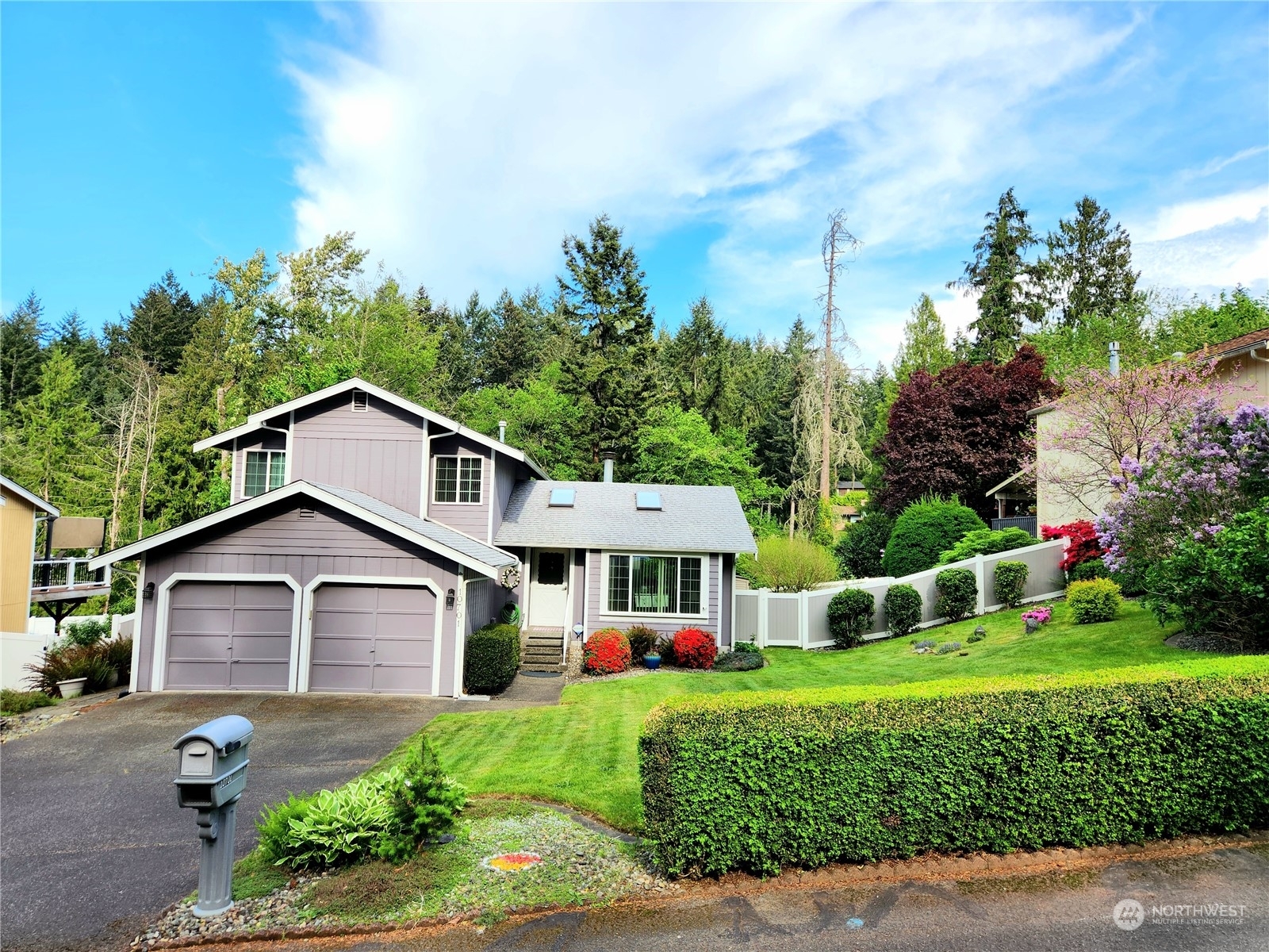 Property Photo:  10701  Glenwood Drive SW  WA 98498 