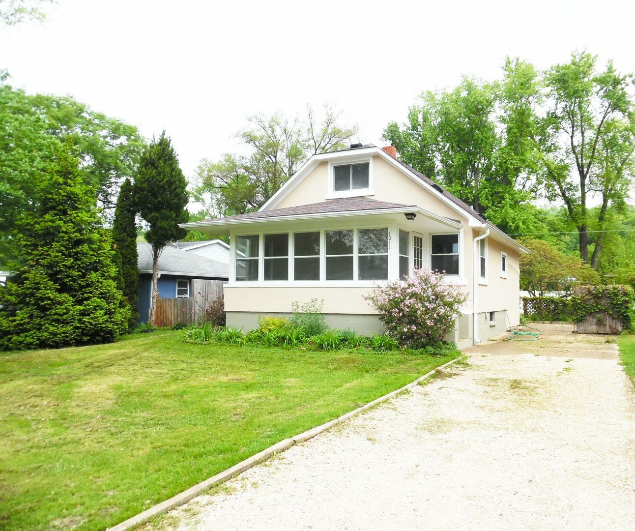 Property Photo:  1011 Magnolia Street  IL 61341 