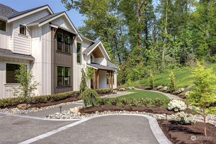 Property Photo:  13195 156th Avenue NE  WA 98052 