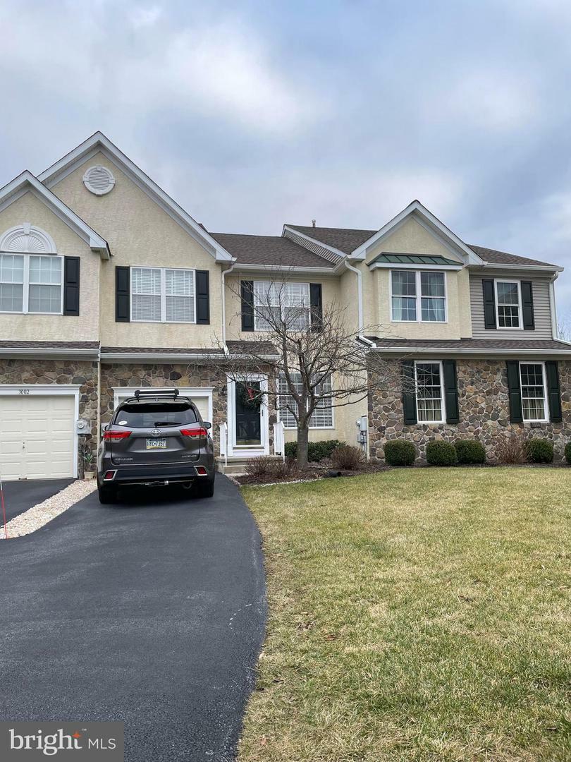 Property Photo: 3003 Tall Oaks Lane PA 19073