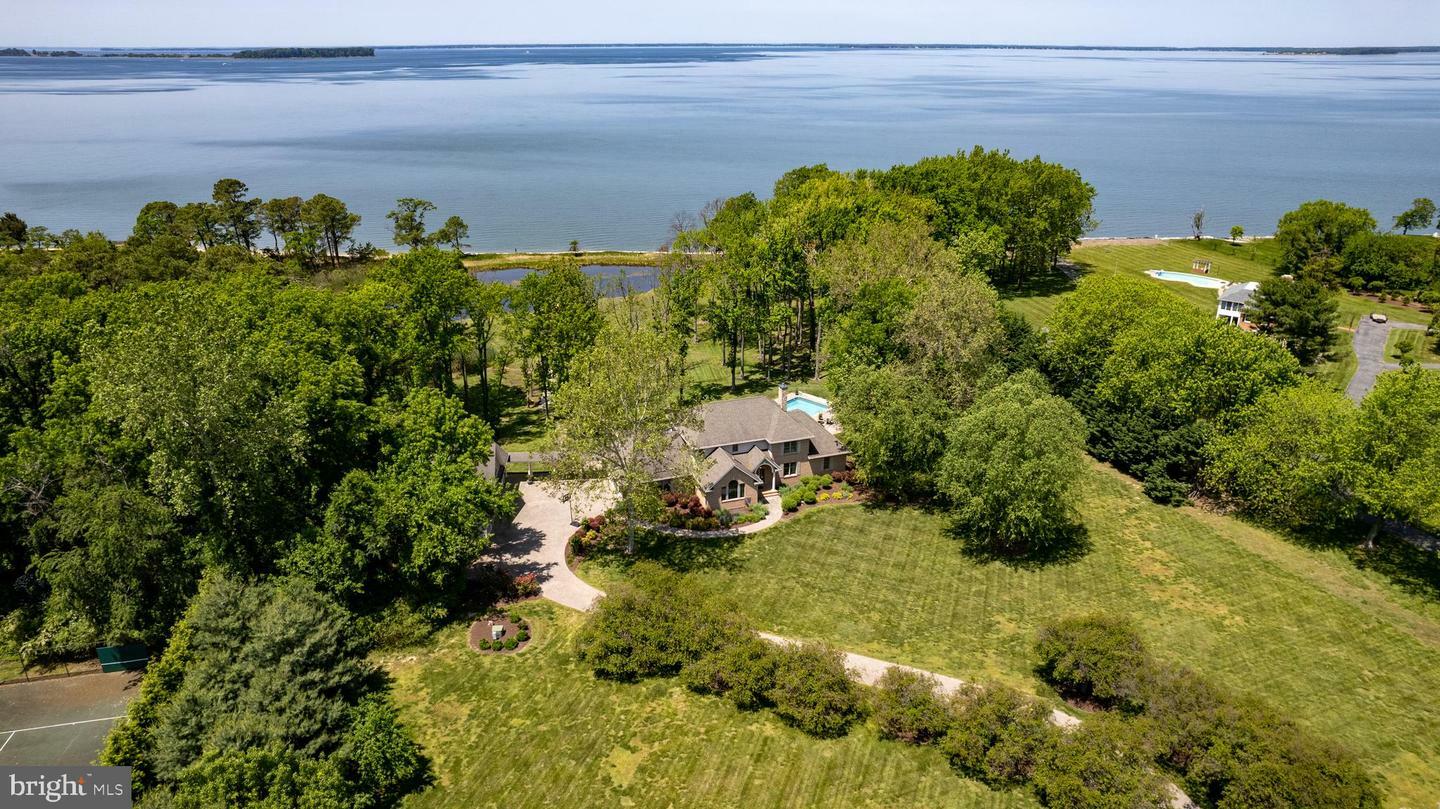 Property Photo:  3214 Bennett Point Road  MD 21658 