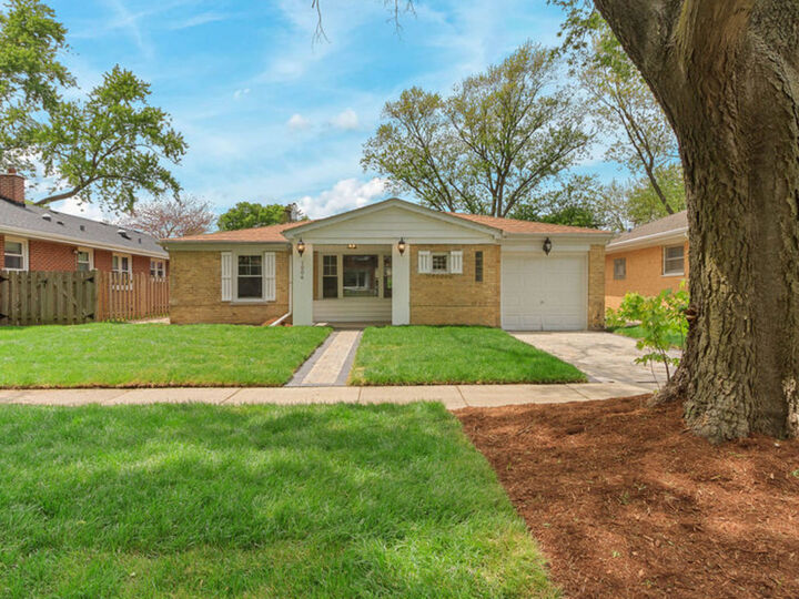 1006 N Yale Avenue  Arlington Heights IL 60004 photo