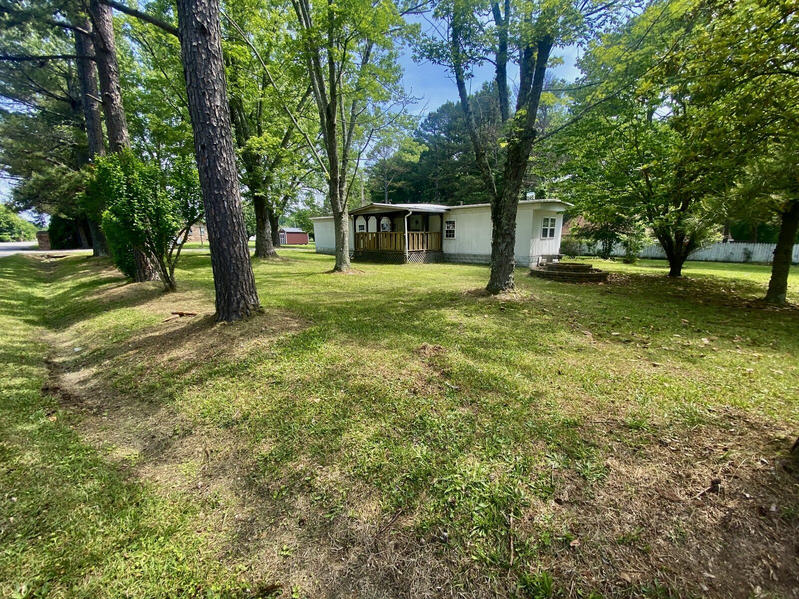 Property Photo: 241 Poplar St TN 37166