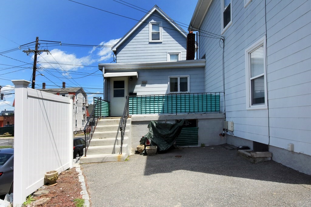Property Photo: 118 Main 3 MA 01801