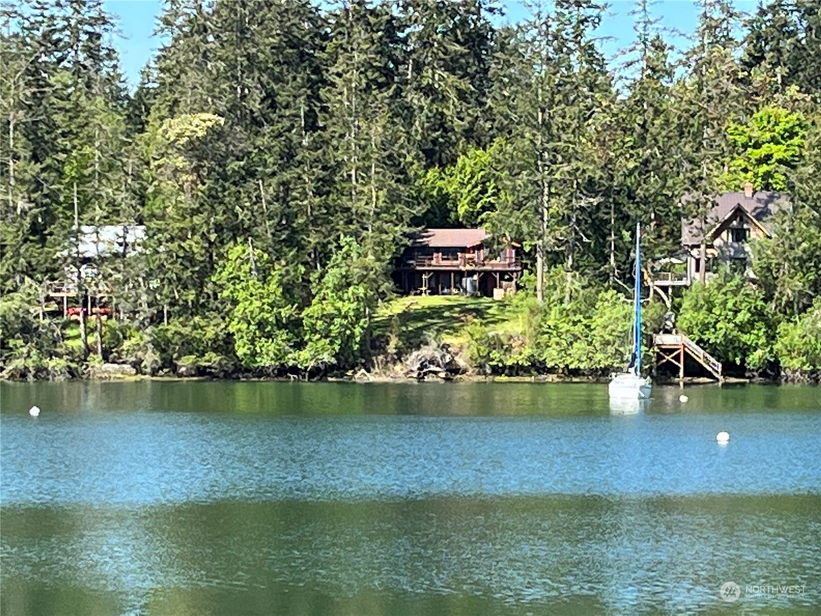 4 bed Nordland home for sale 1481 Griffith Point Road, Nordland, WA 98358