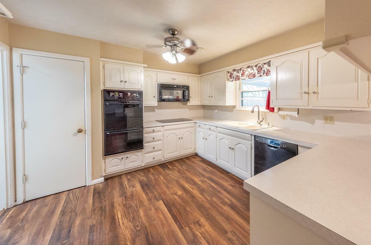 Property Photo: 3408 63rd Street TX 79413