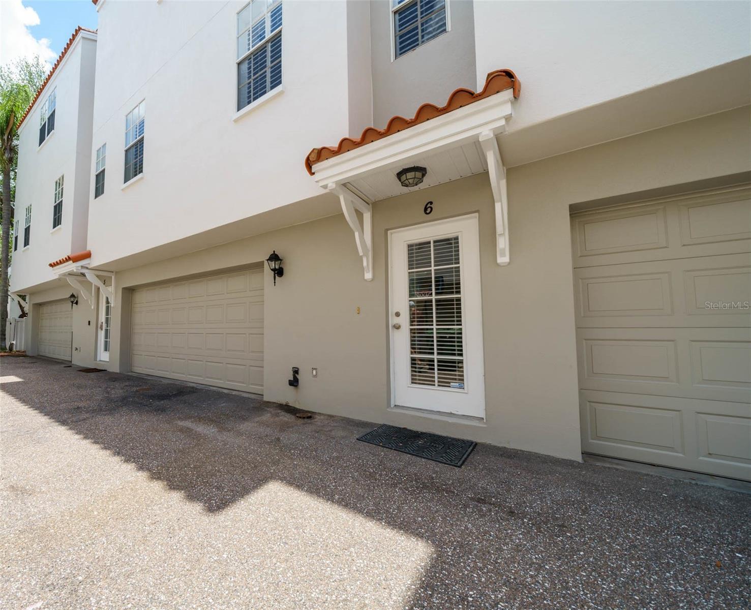 Property Photo:  608 S Matanzas Avenue 6  FL 33609 