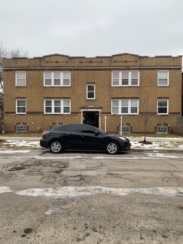 Property Photo: 5454 W Grace Street 2 IL 60641