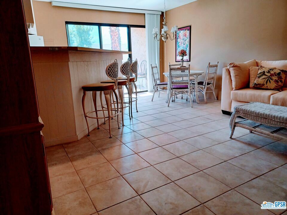 Property Photo:  5300 E Waverly Drive 5206  CA 92264 