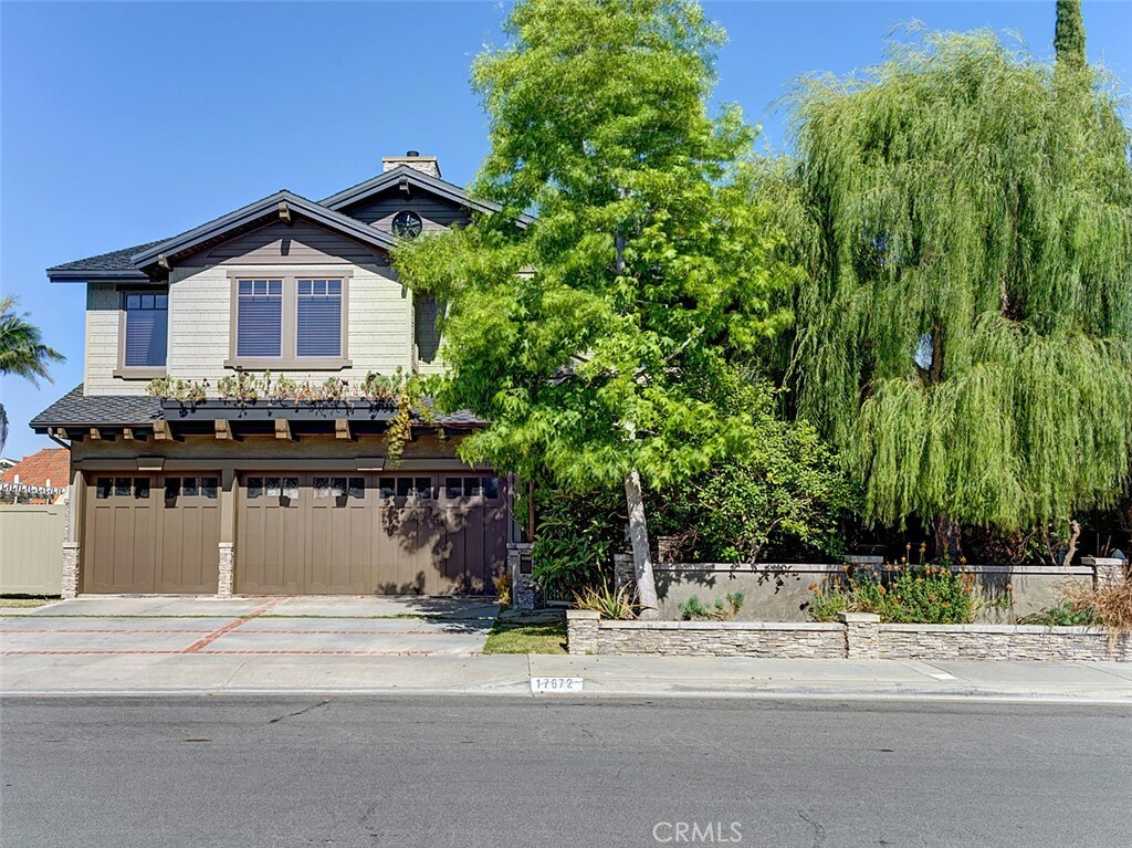 Property Photo: 17672 Falkirk Lane CA 92649