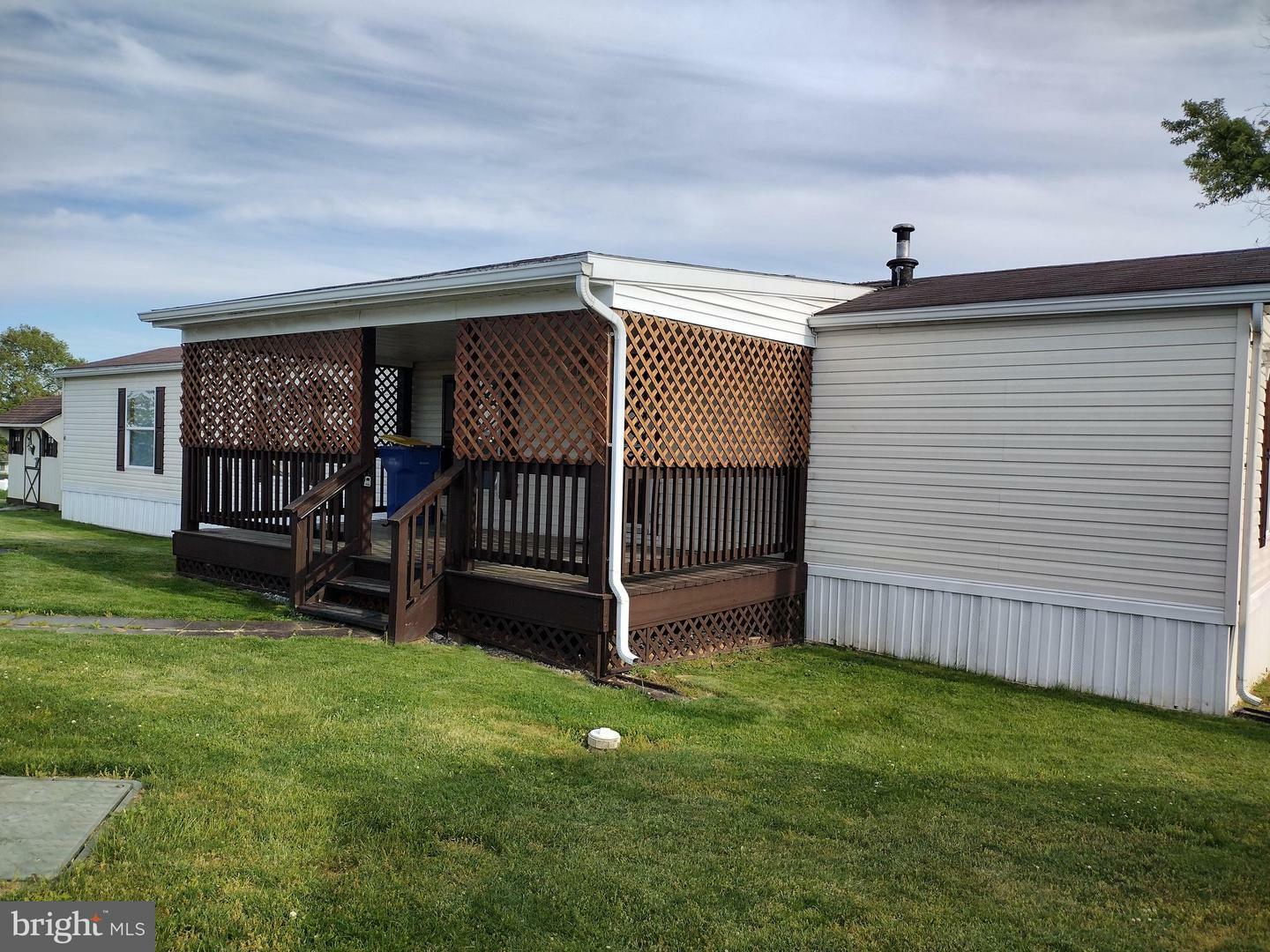 41 Camp Hill Mhp  Camp Hill PA 17011 photo