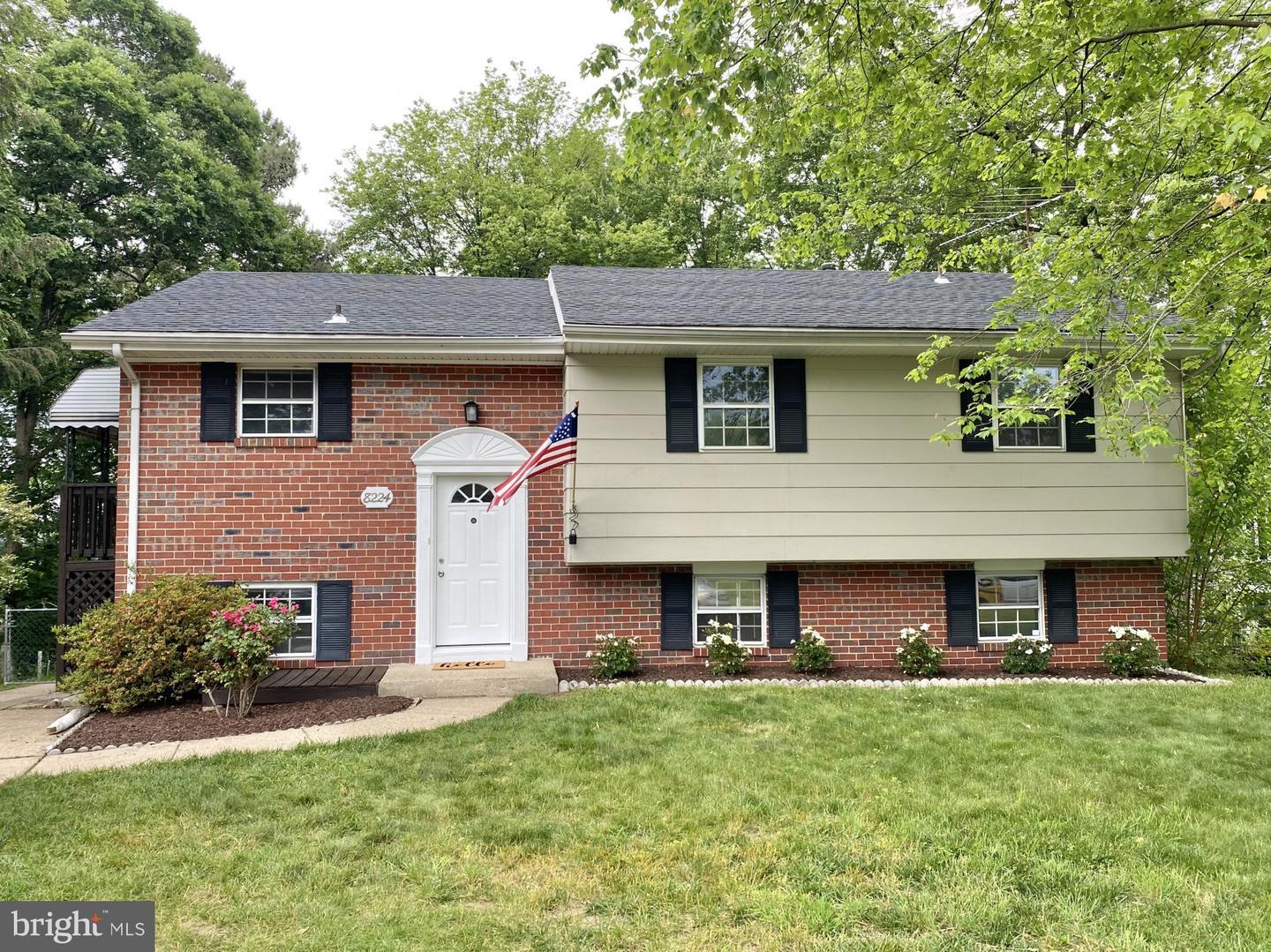 Property Photo: 8224 Sherbrooke Court MD 21108