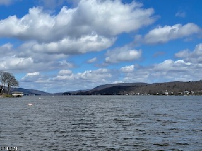 Property Photo:  5 Lambert Rd  NJ 07421 