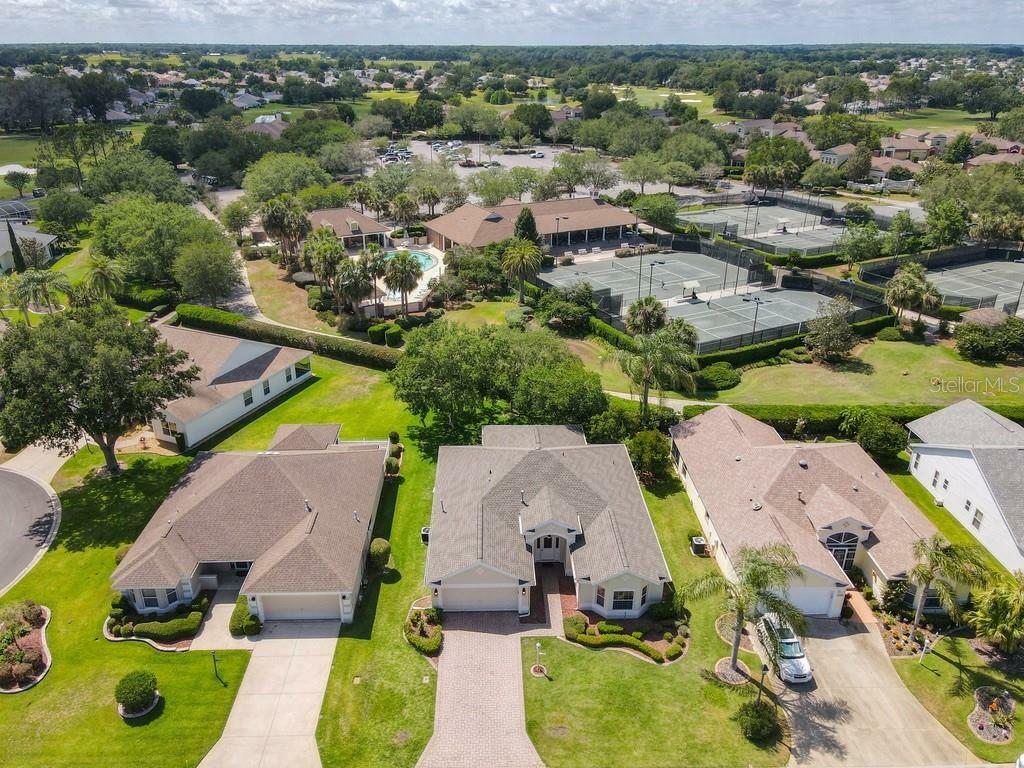 Property Photo:  1741 Oak Forest Drive  FL 32162 