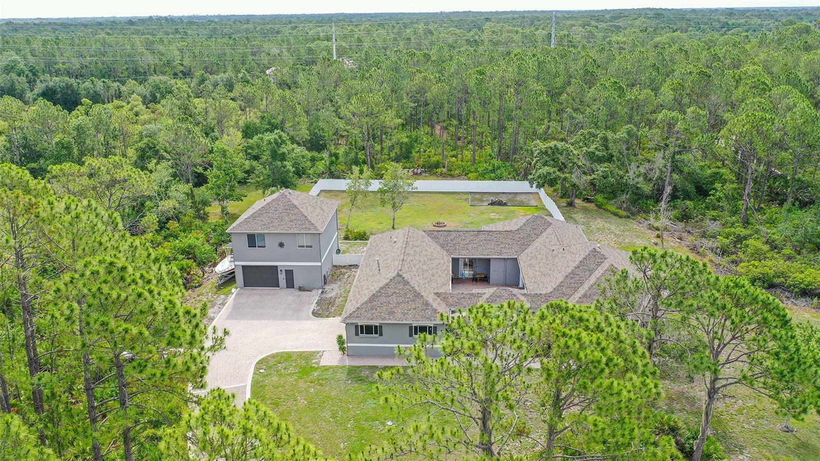 Property Photo:  6201 Saddle Oak Trail  FL 34241 