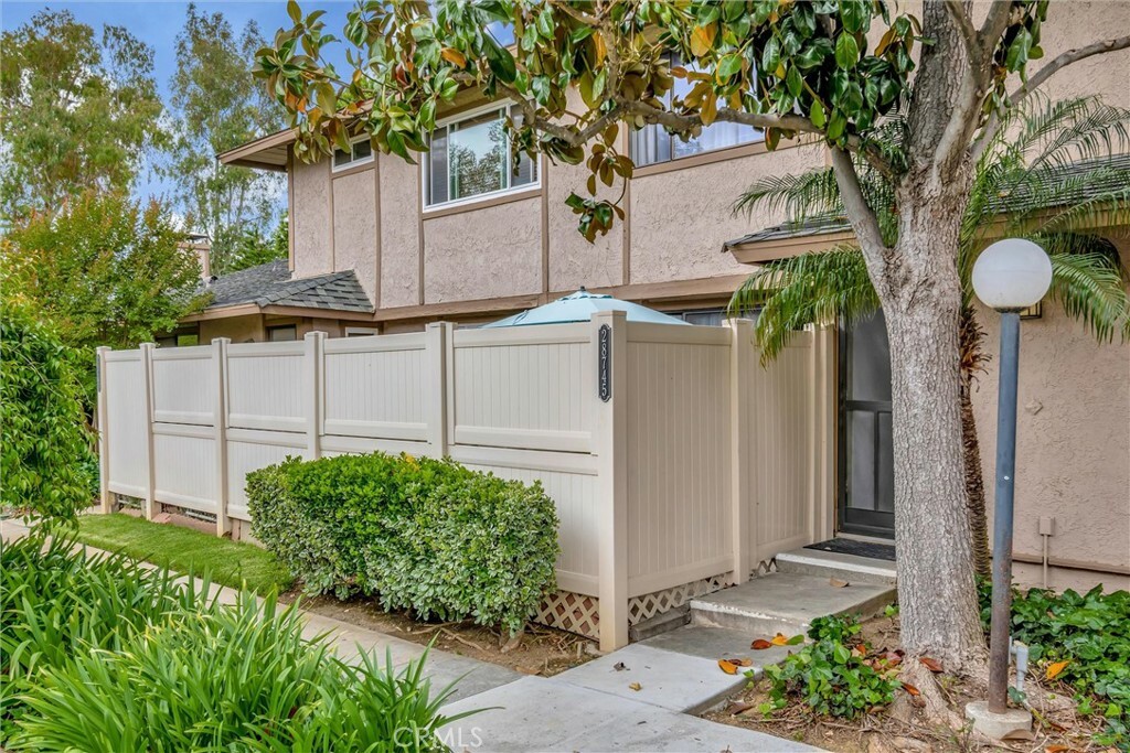 Property Photo:  28745 Conejo View Drive 124  CA 91301 